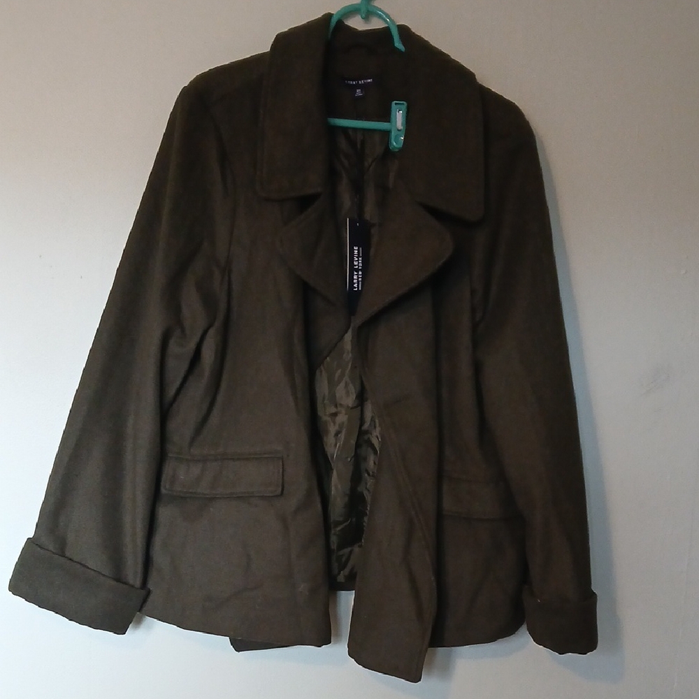 NWT Elegant Women's Dark Olive Colored  Coat Size XL